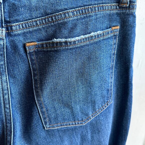 Abercrombie & Fitch The Mom High Rise Jeans - Picture 8 of 8